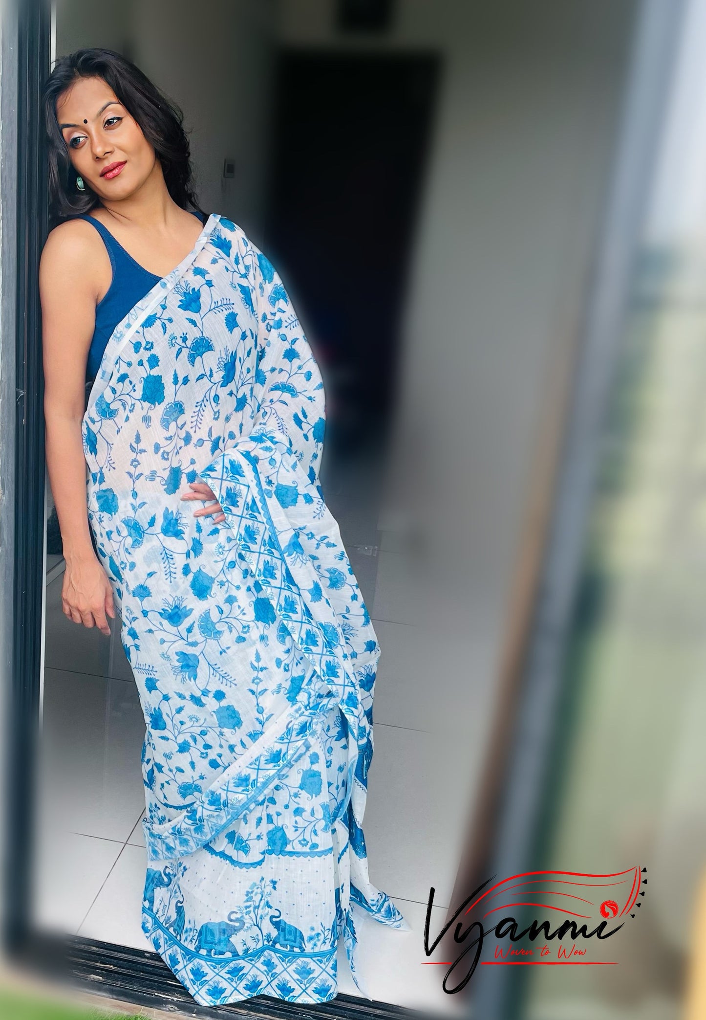 Vyanmi Boho Blue Linen Saree