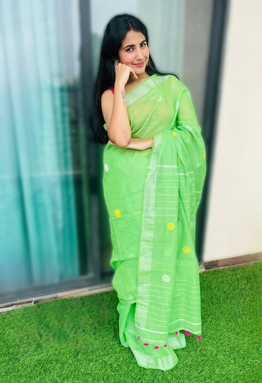 Vyanmi Glow up Green Brocade Linen Saree