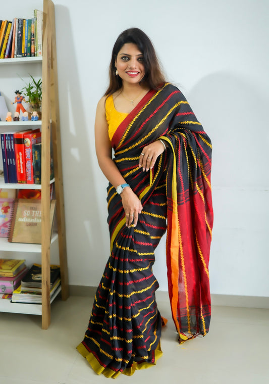 Vyanmi Fireside Black Handloom Saree