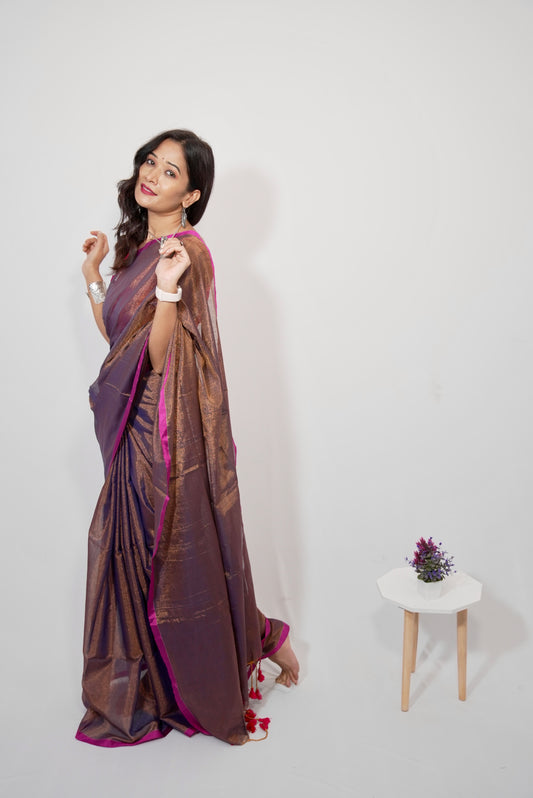 Vyanmi Bronze Bloom Tissue Saree