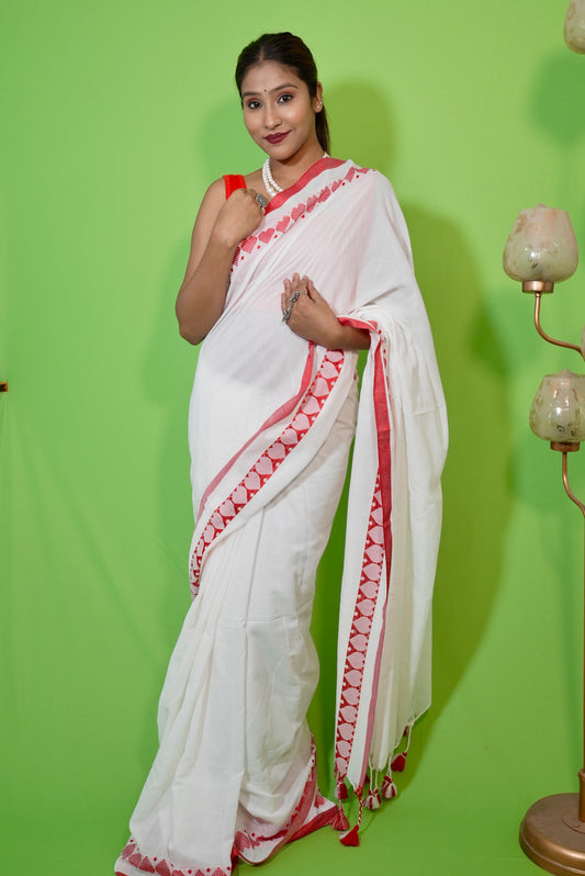 Vyanmi Shwet-Laal Handloom Saree