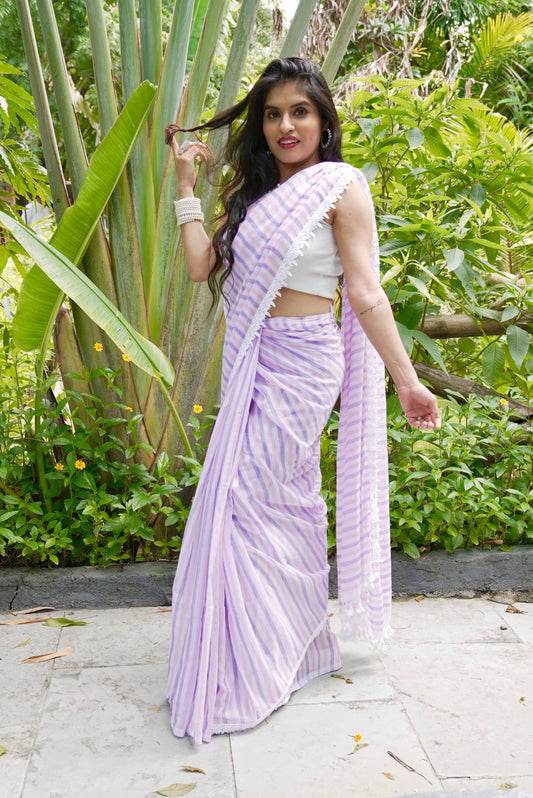 Vyanmi Lush Lavender Mulmul Saree