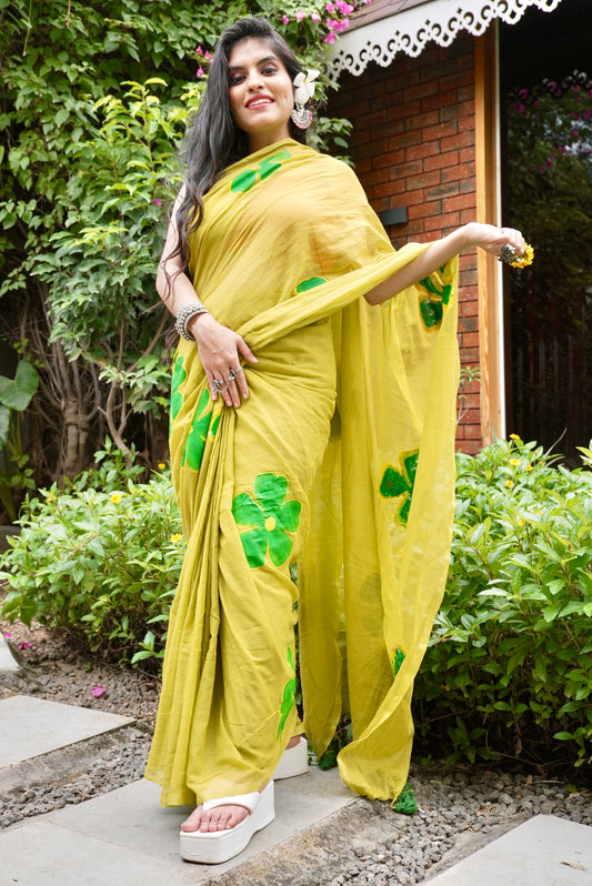 Vyanmi Green Muse Mulmul Saree