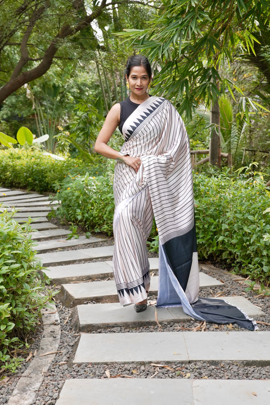 Vyanmi Ivory White Semi Gajji Silk Saree