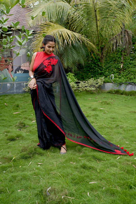 Vyanmi Black Forest Mul Saree