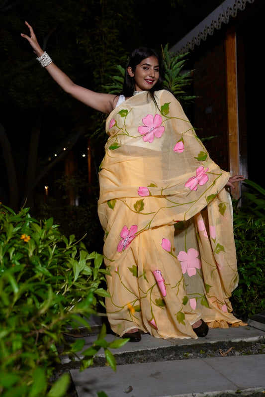 Vyanmi Yellow Peppy Mulmul Saree