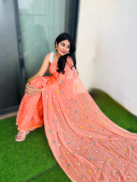 Vyanmi Pretty In Peach Mulmul Saree