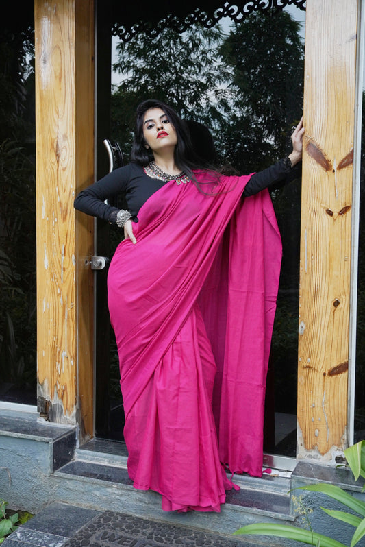 Vyanmi Hot Pink Handloom Saree