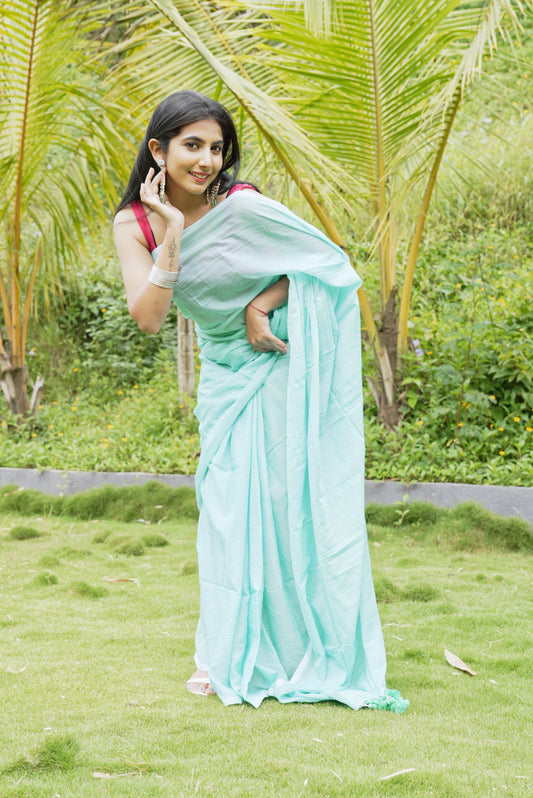 Vyanmi Pastel Mint Mulmul Saree