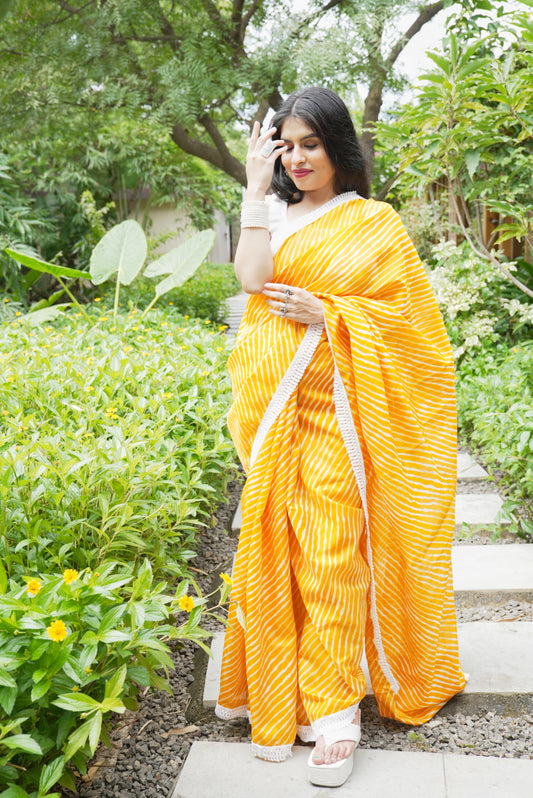 Vyanmi Orange Leher Linen Saree