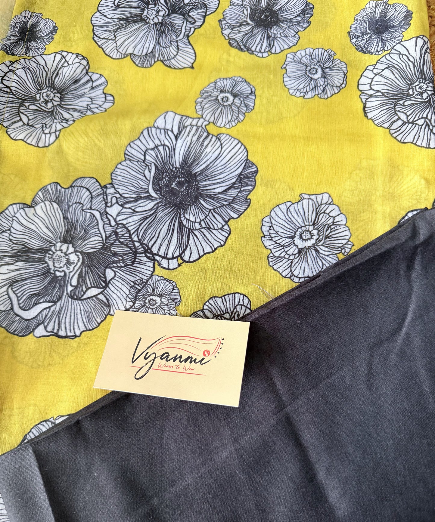 Vyanmi Mellow Yellow Mul Saree
