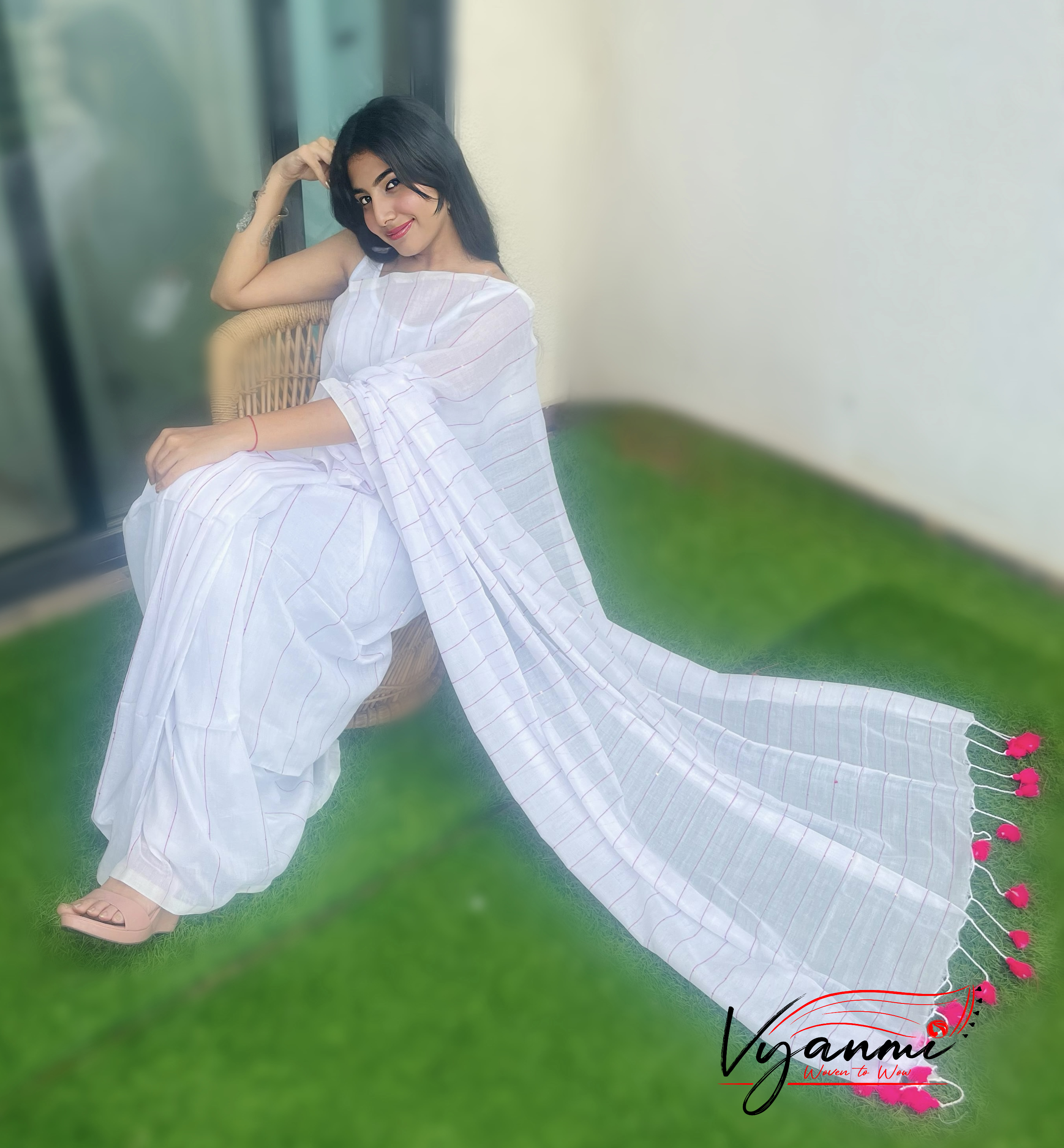 Vyanmi White Sequin & Sass Mulmul Saree