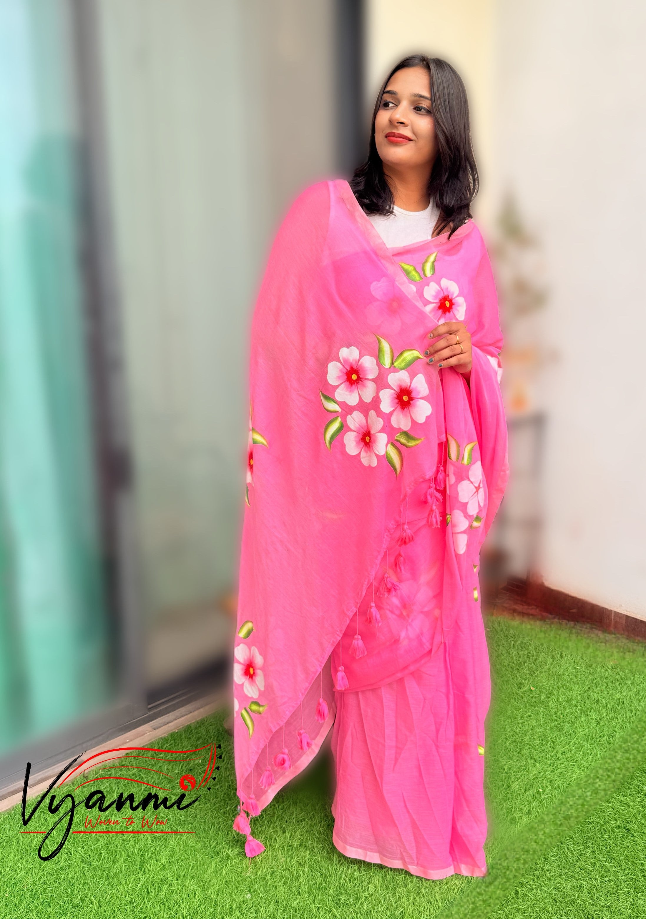 Vyanmi Pink Petal Pop Mulmul Saree