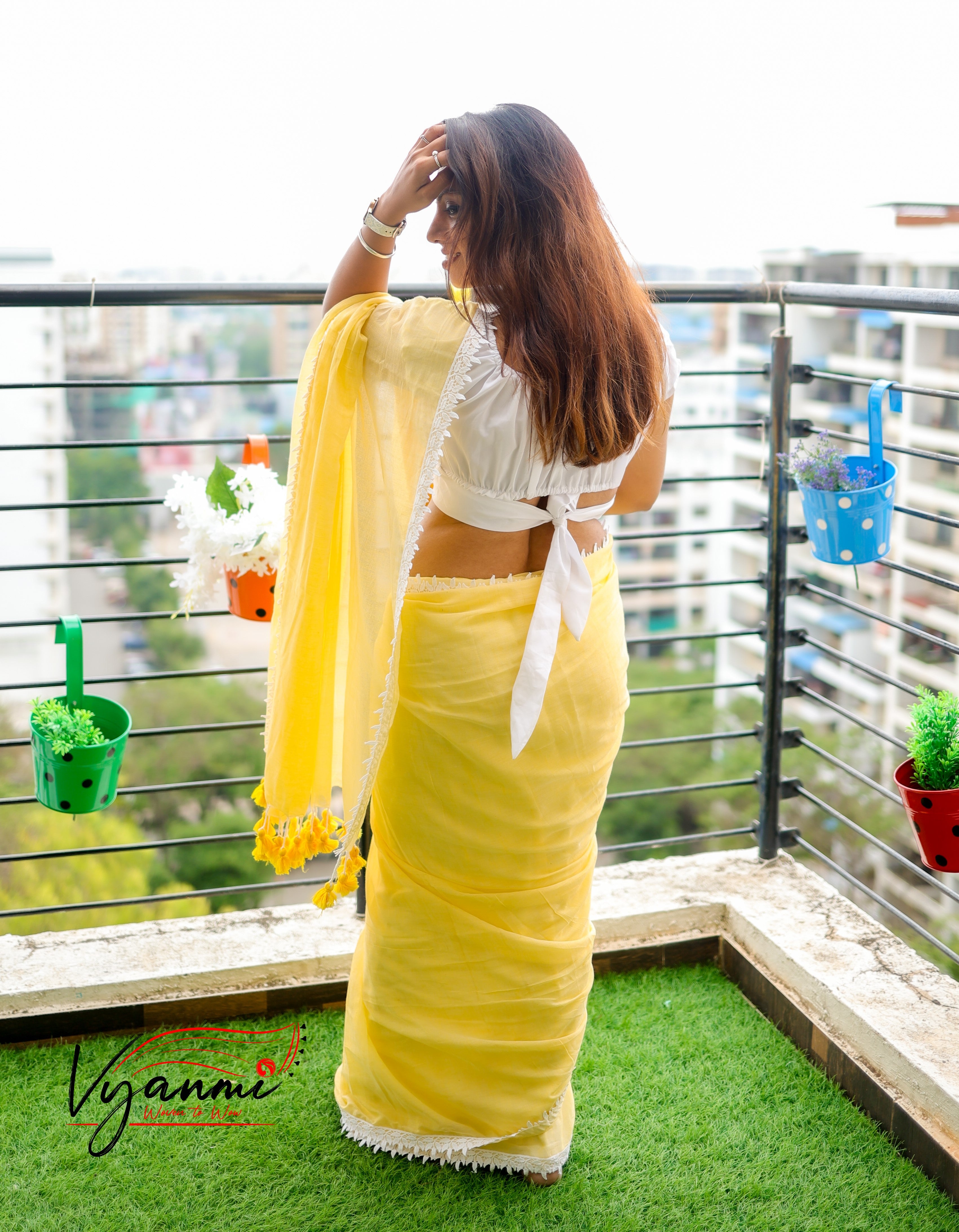 Vyanmi Mango Mist Mulmul Saree