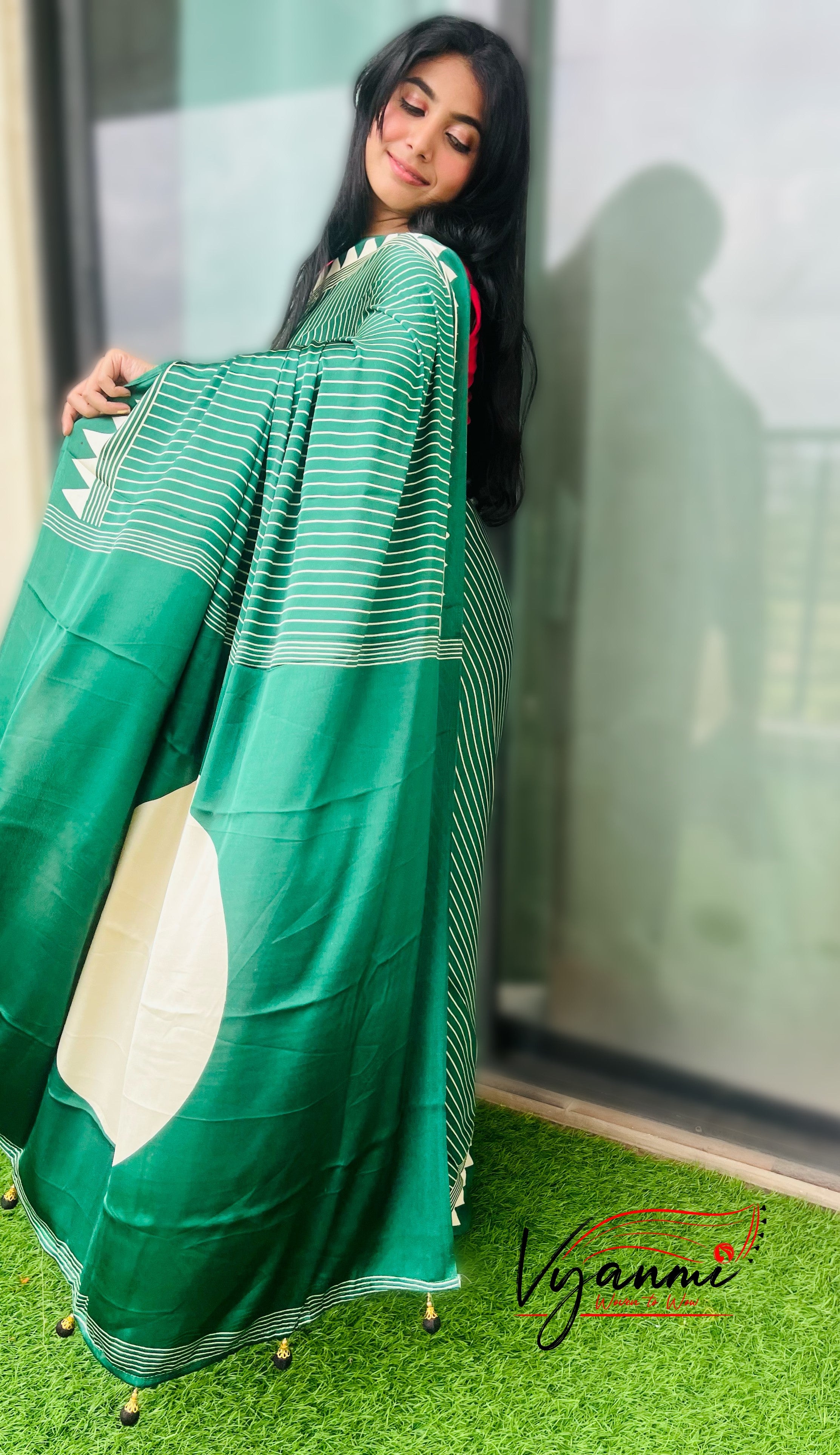 Vyanmi Sassy Green Semi Gajji Silk Saree
