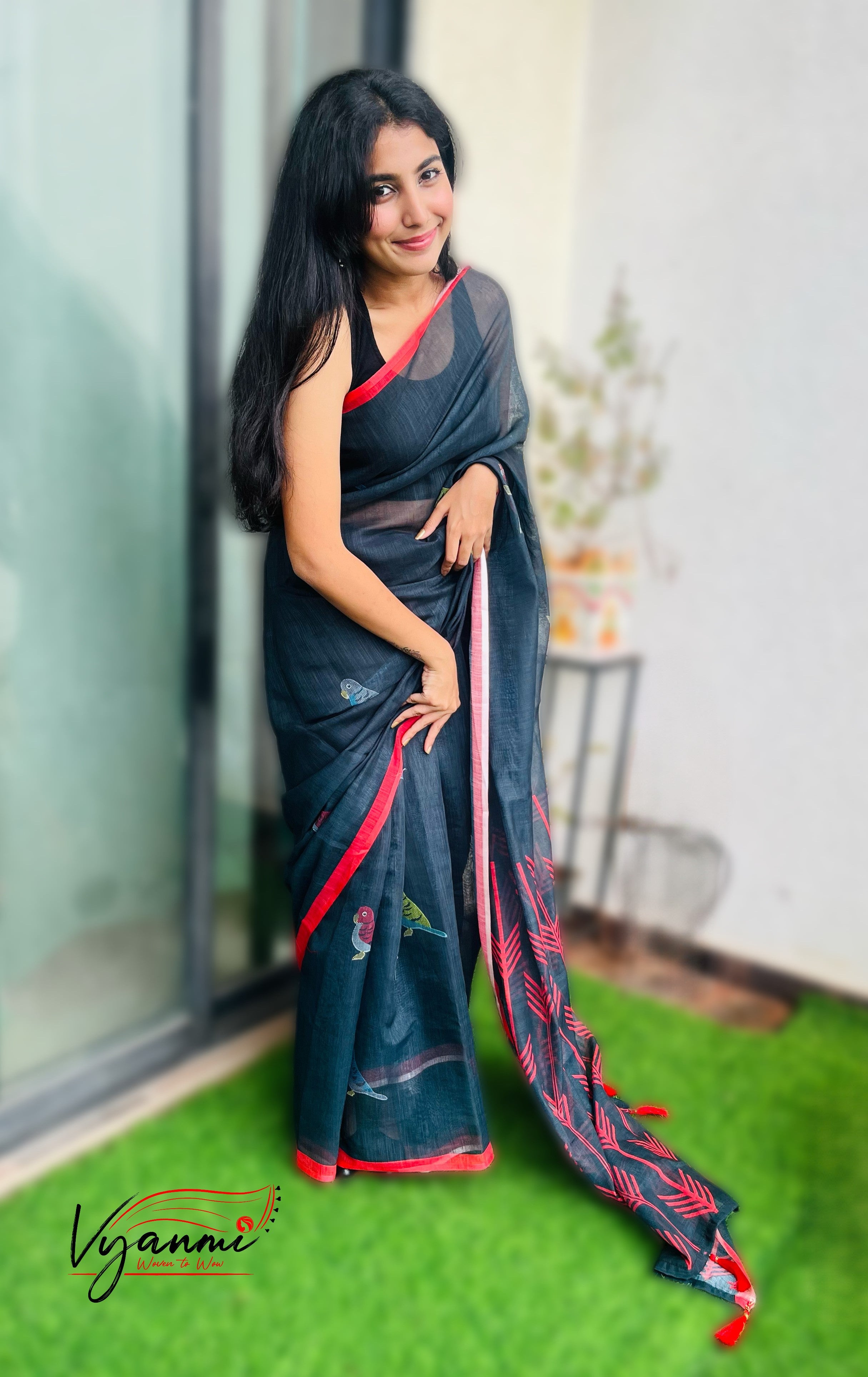 Vyanmi Midnight Mithu Linen Saree