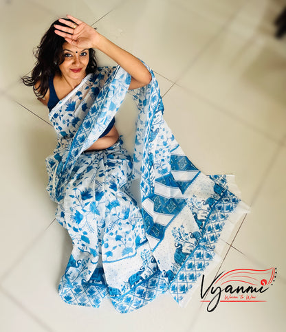 Vyanmi Boho Blue Linen Saree
