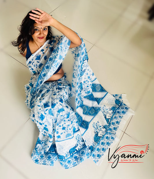 Vyanmi Boho Blue Linen Saree