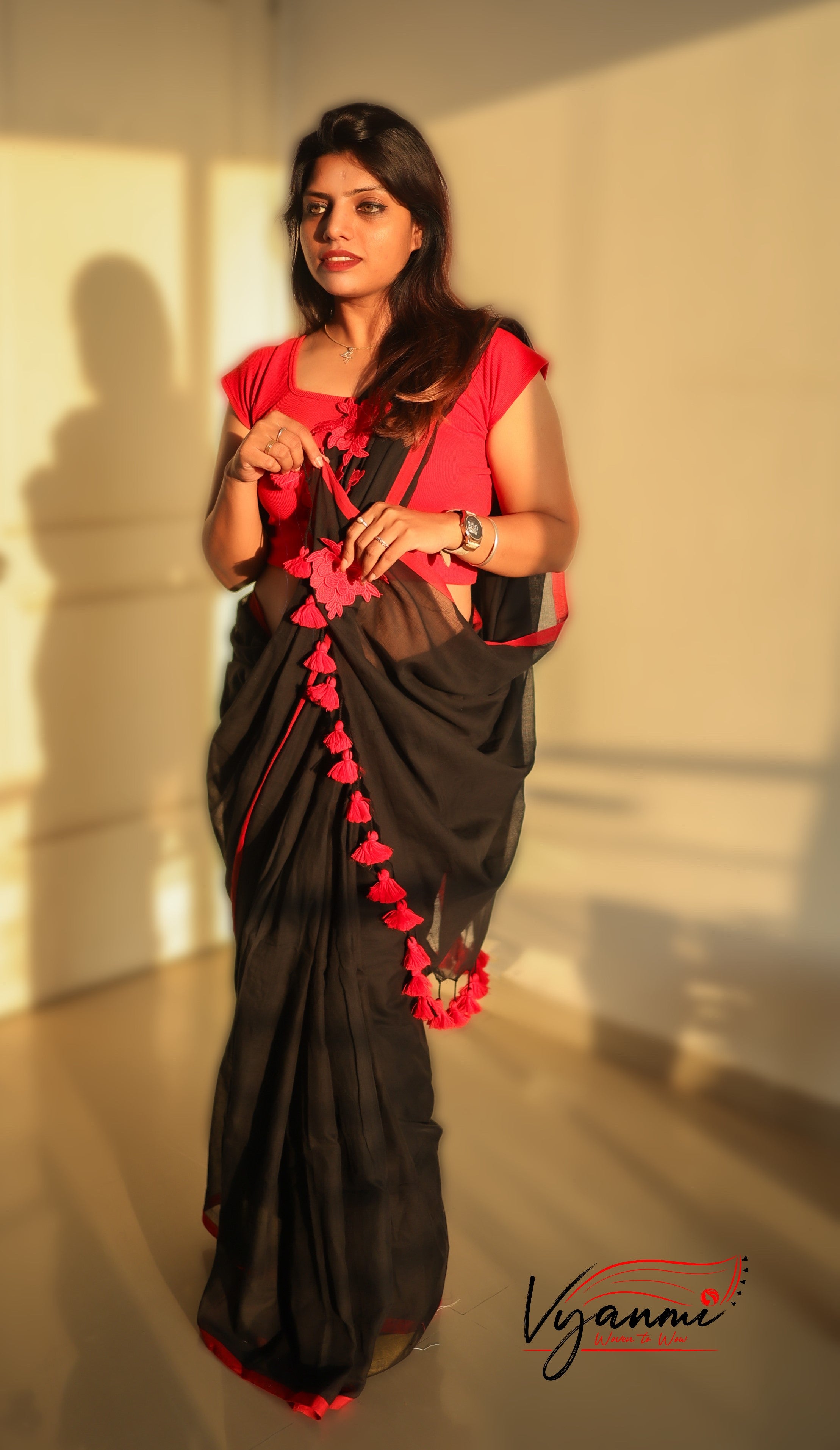 Vyanmi Black Forest Mul Saree
