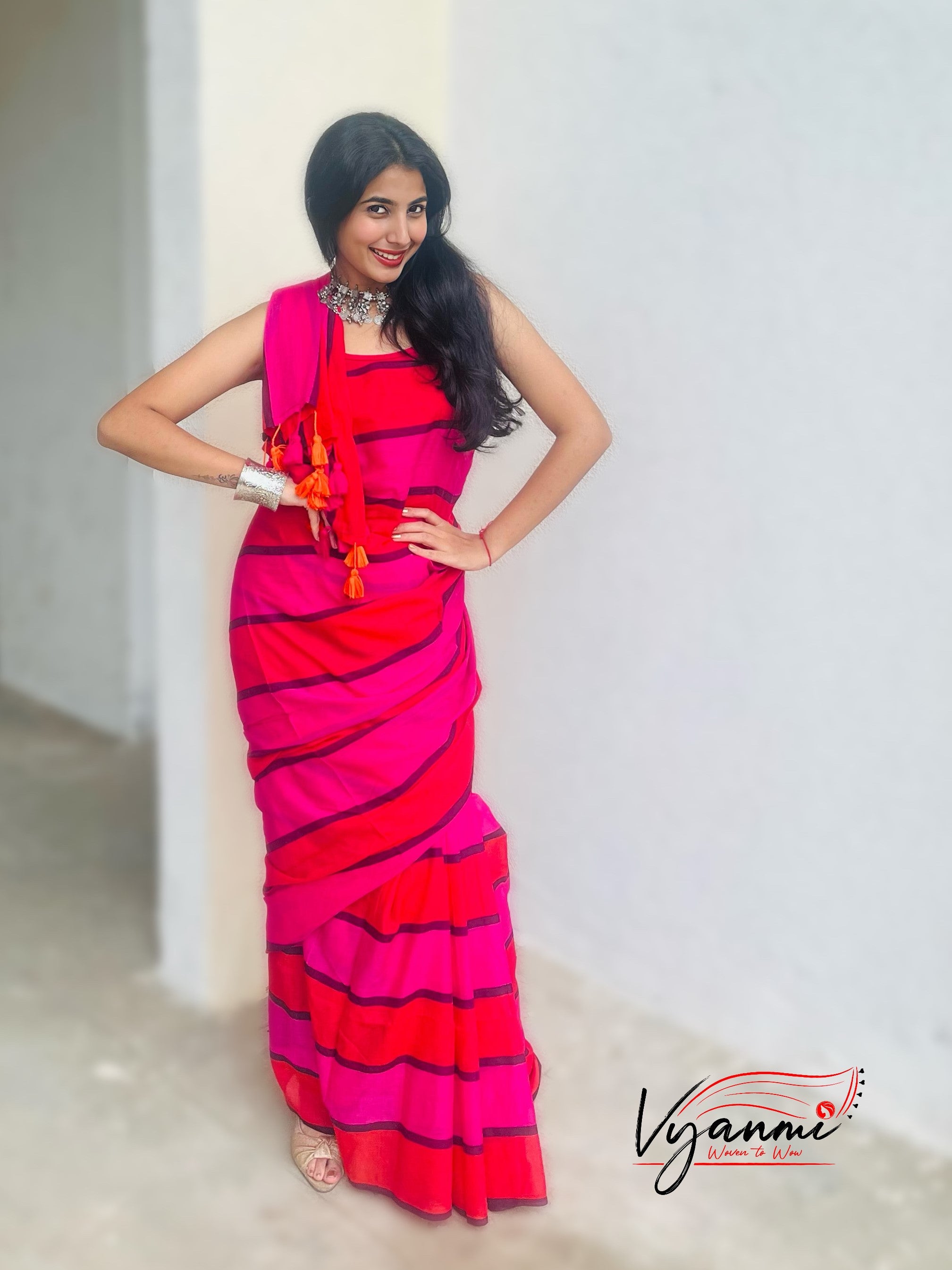 Vyanmi Drama Dose Mulmul Saree