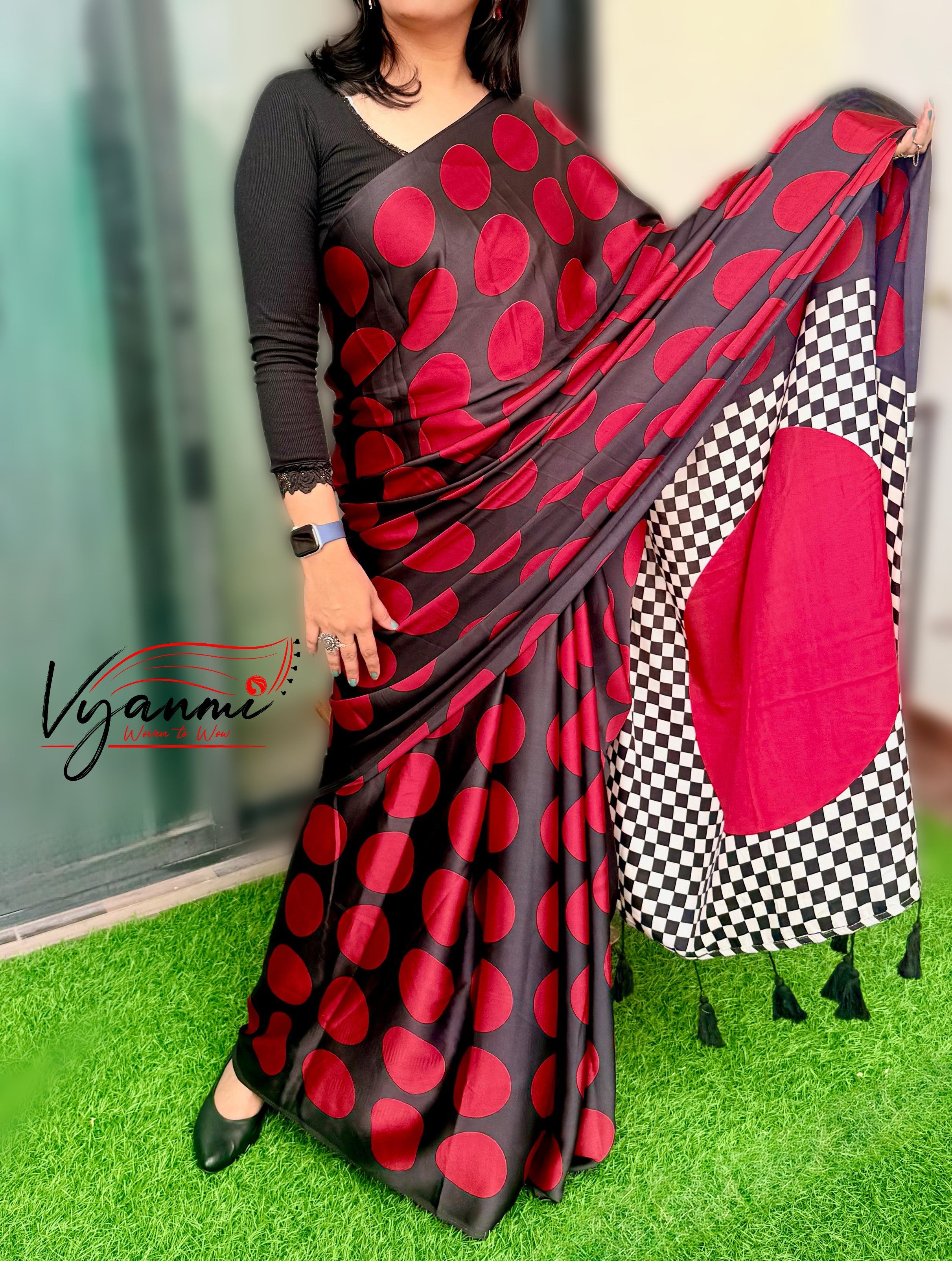 Vyanmi Red Replay Semi Gajji Silk Saree