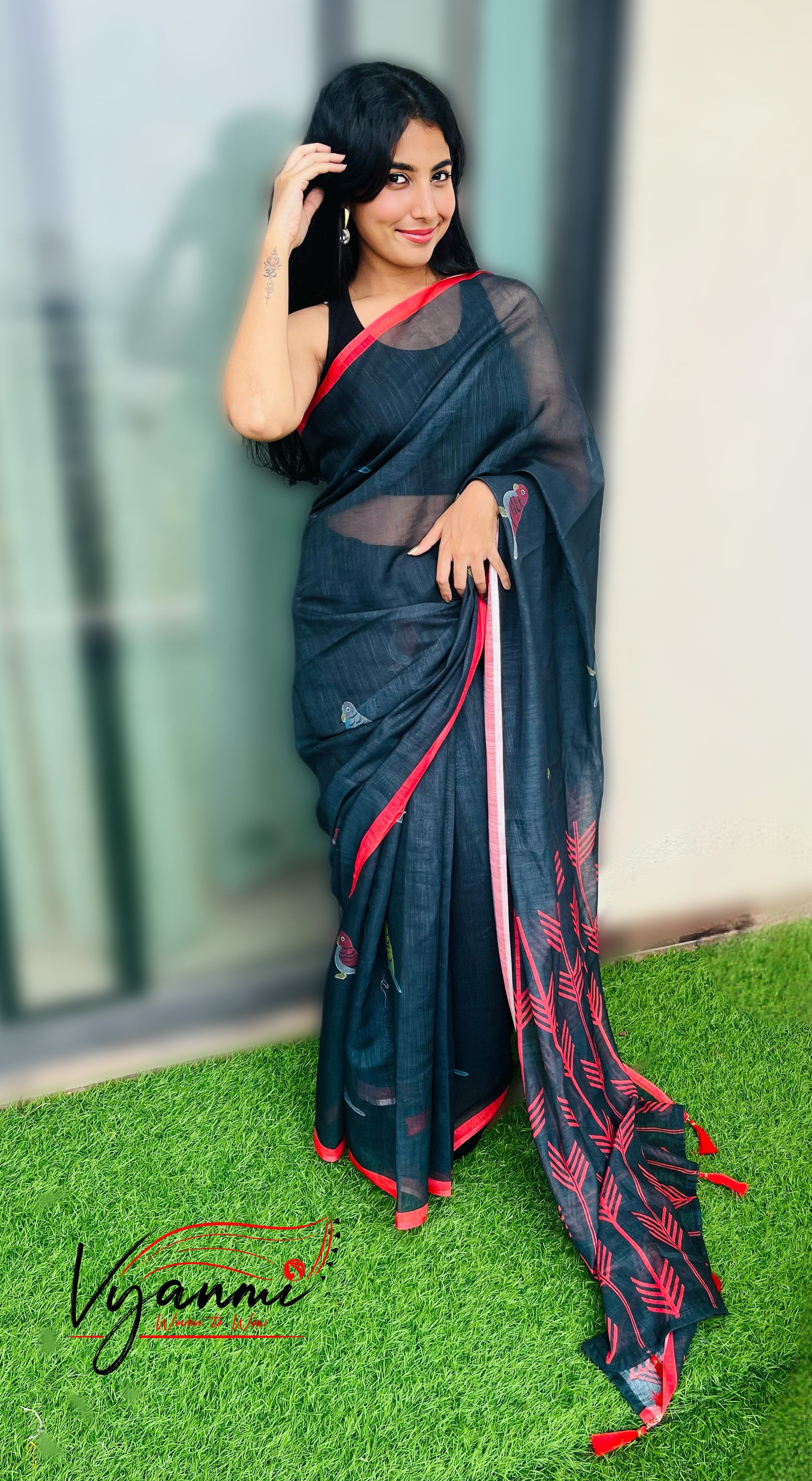 Vyanmi Midnight Mithu Linen Saree