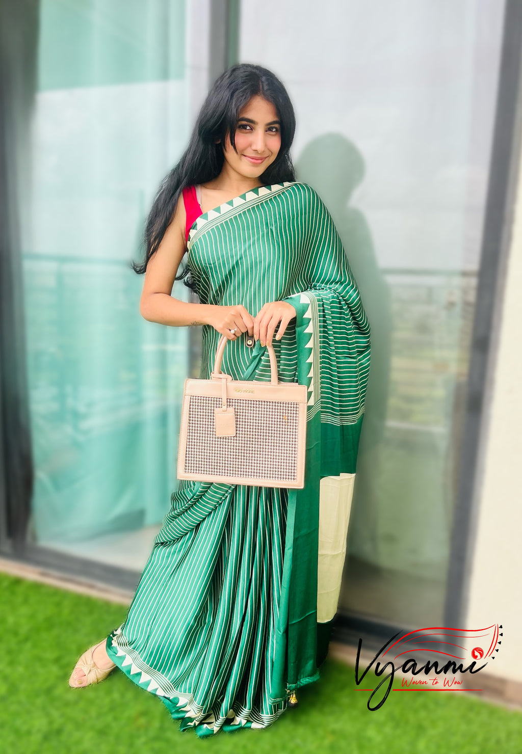 Vyanmi Sassy Green Semi Gajji Silk Saree