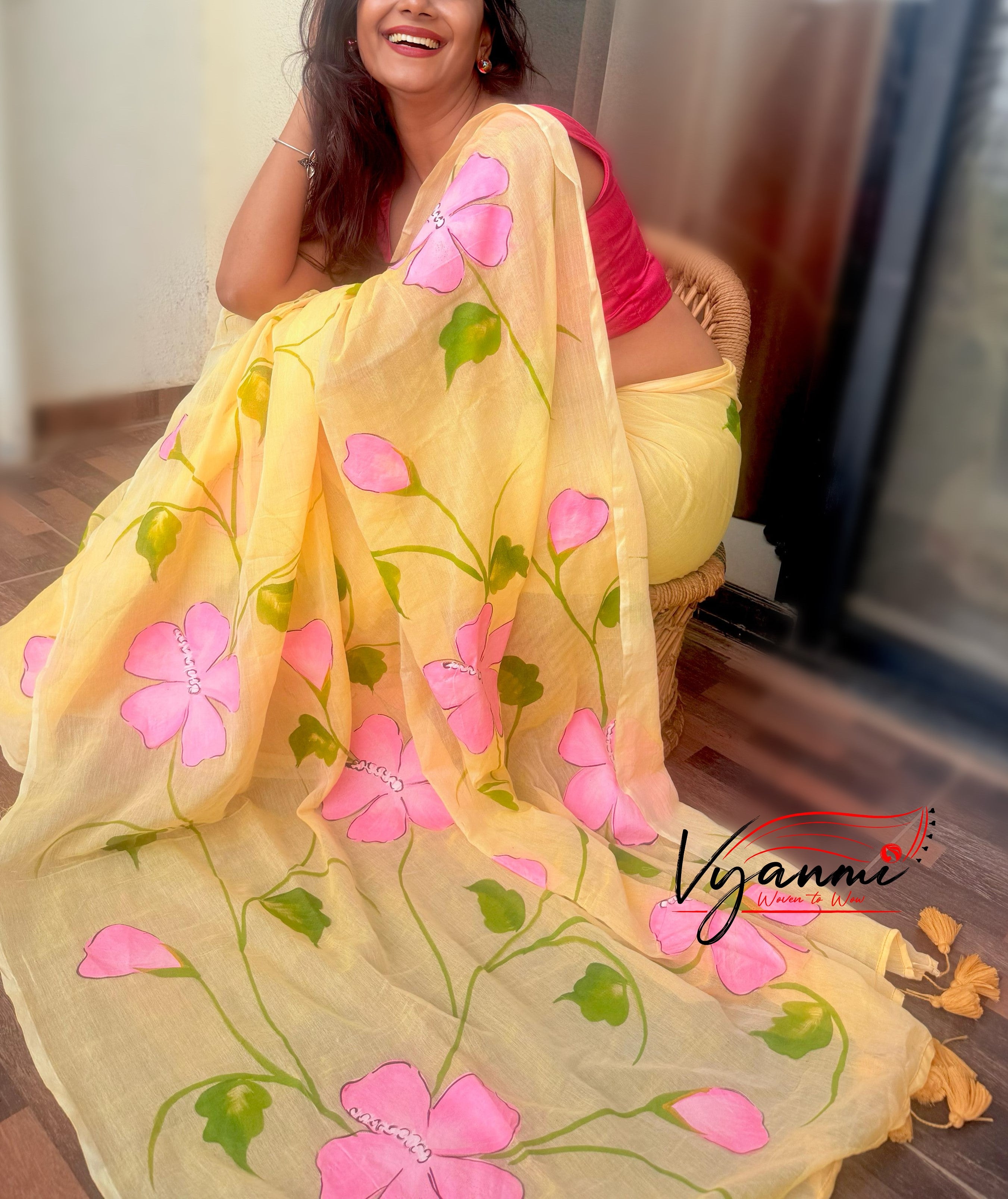 Vyanmi Yellow Peppy Mulmul Saree