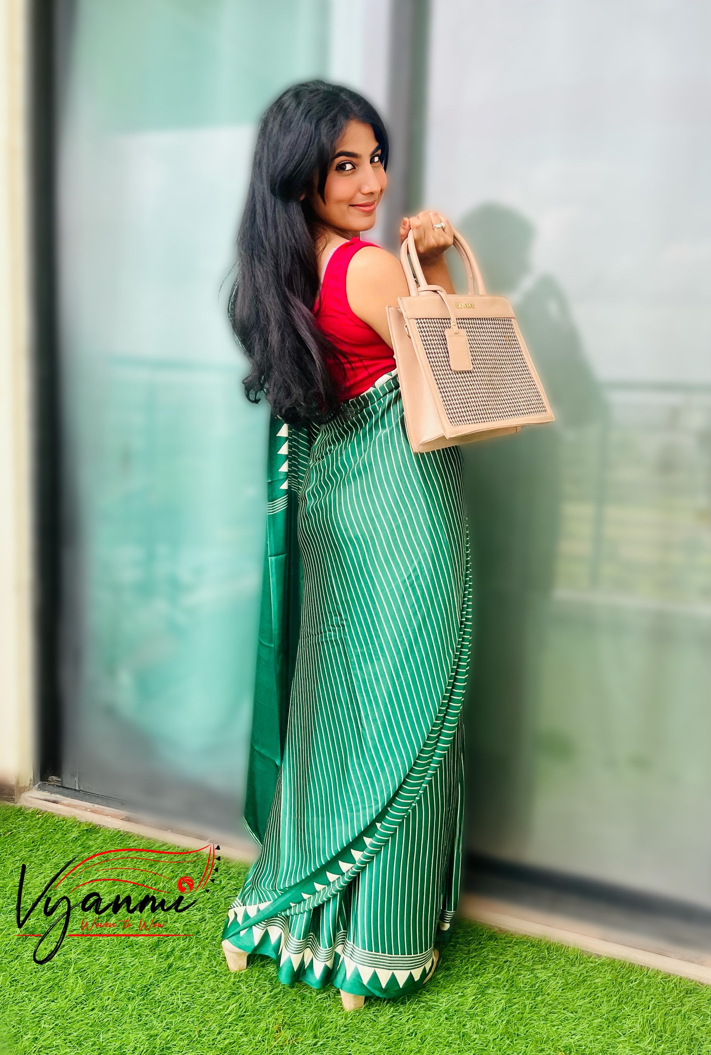 Vyanmi Sassy Green Semi Gajji Silk Saree