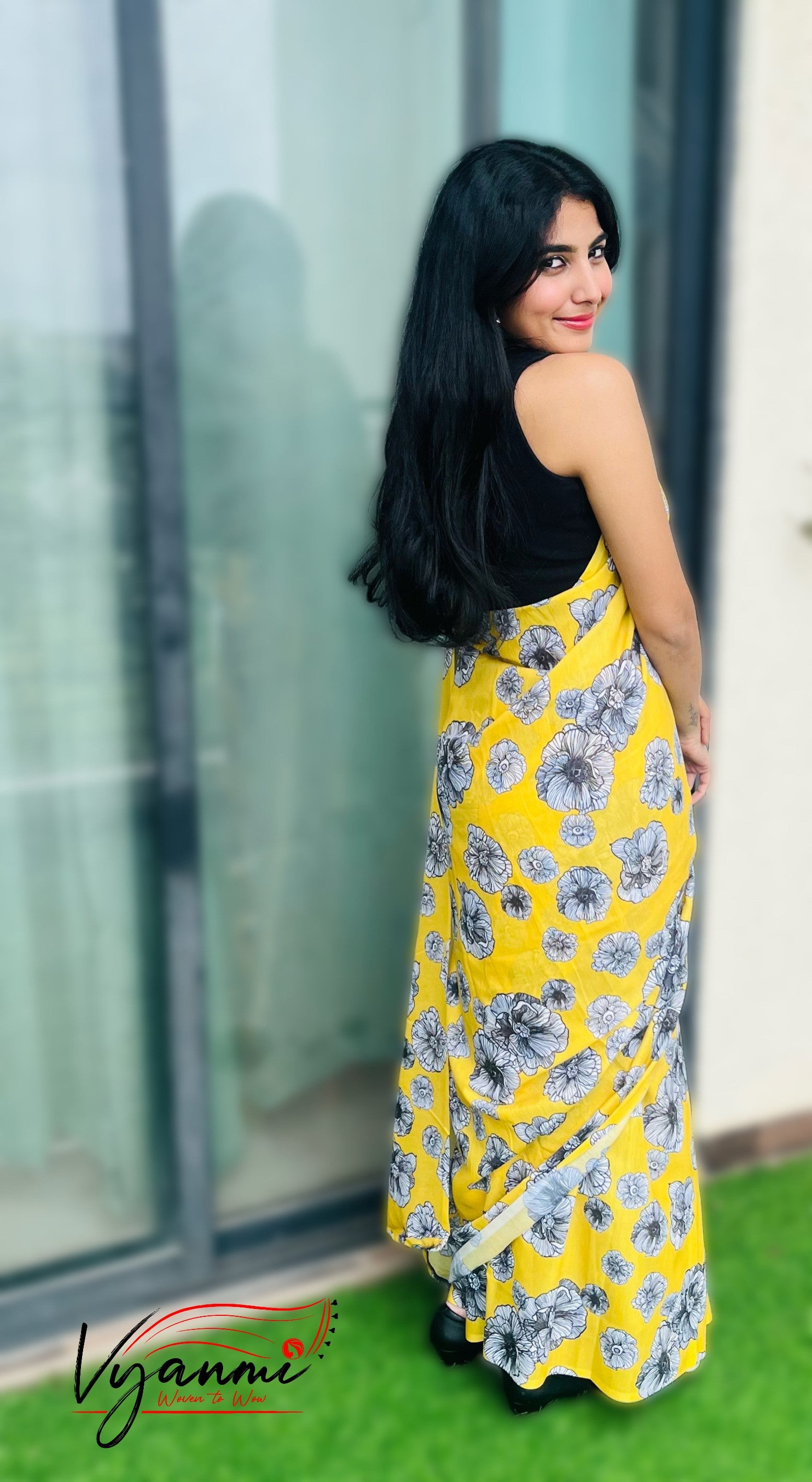 Vyanmi Mellow Yellow Mul Saree
