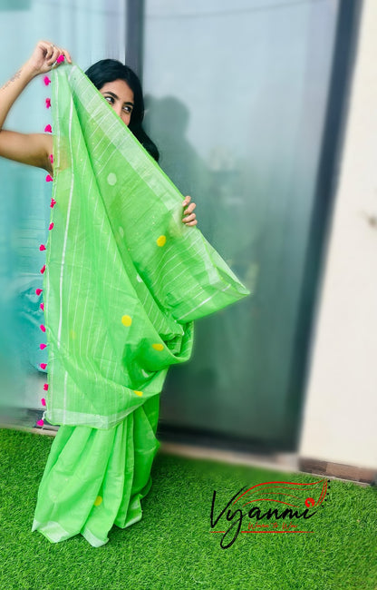 Vyanmi Glow up Green Brocade Linen Saree