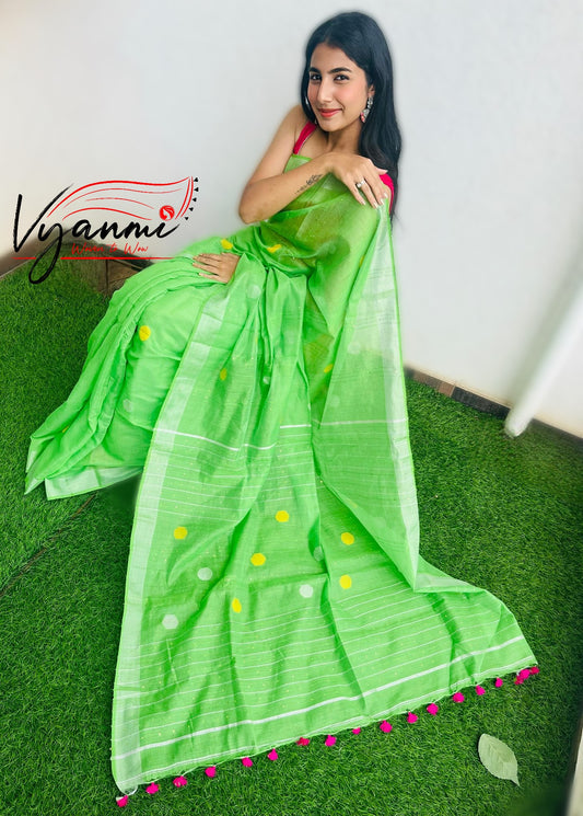 Vyanmi Glow up Green Brocade Linen Saree