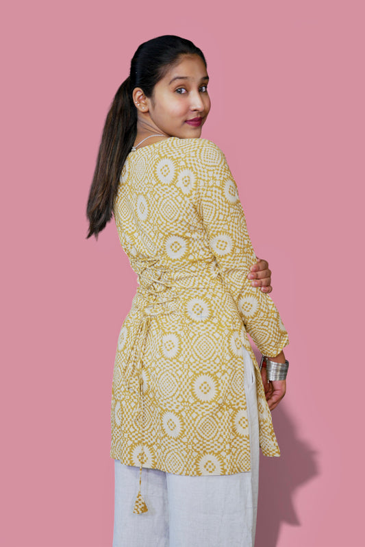 Vyanmi Inka Mustard Sleeved Corset Kurti