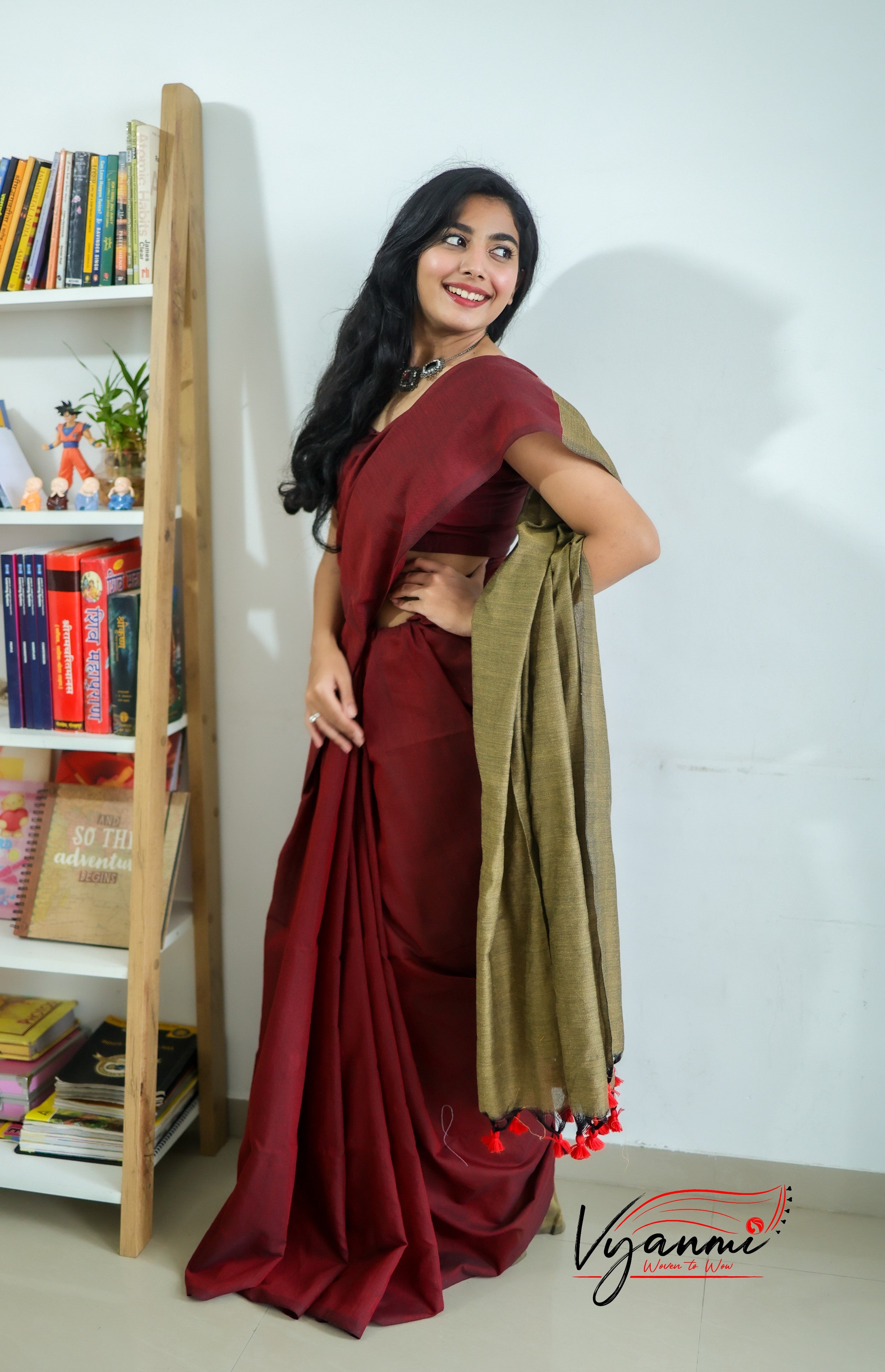 Vyanmi Maroon Tana Handloom Saree