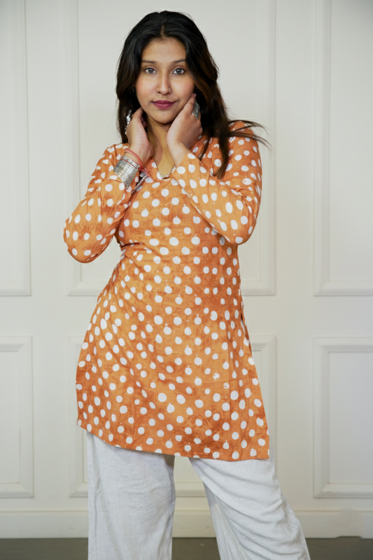 Vyanmi Inka Rust Polka Sleeved Corset Kurti