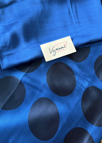Vyanmi Indigo Pop Semi Gajji Silk Saree