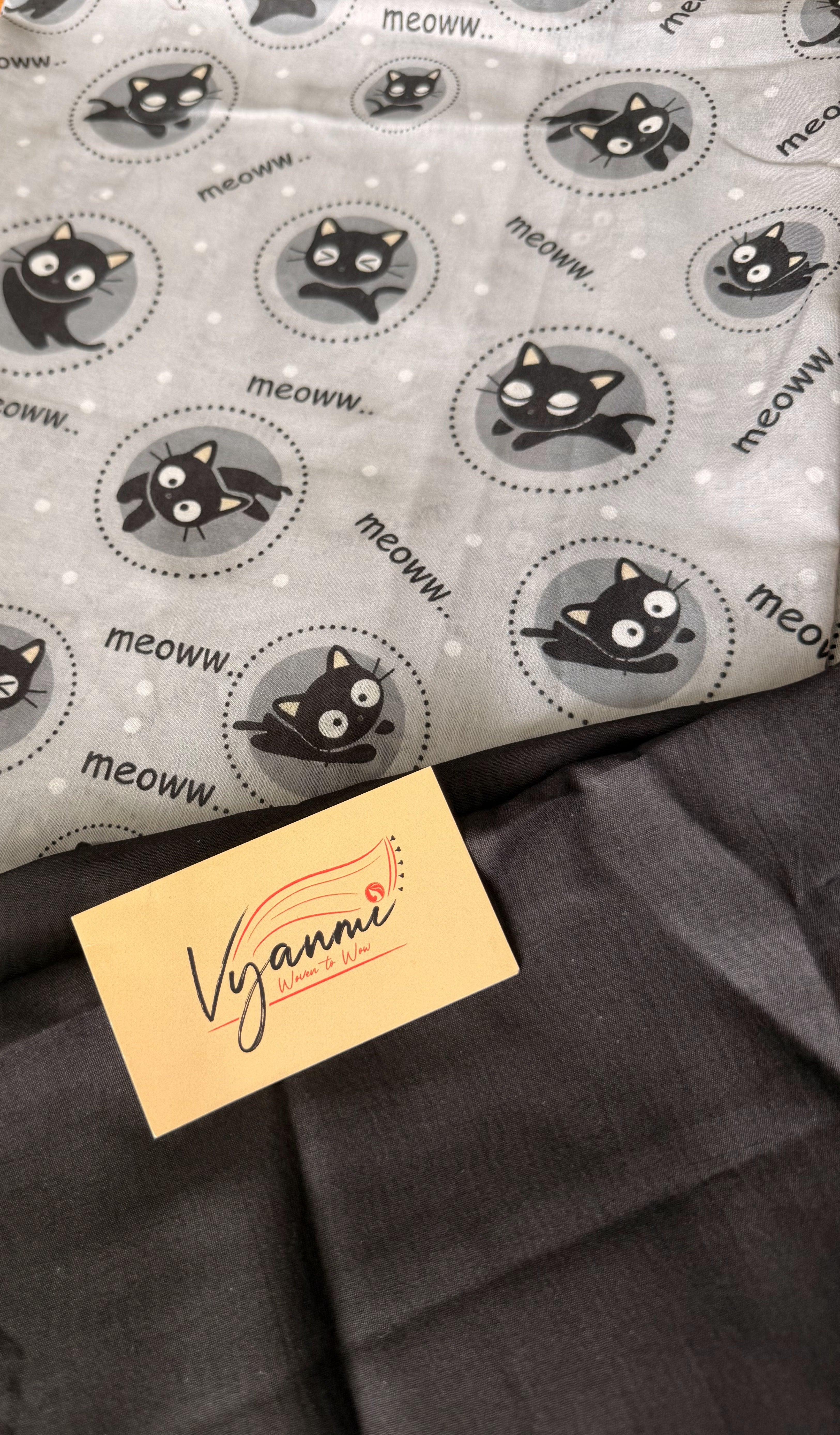 Vyanmi Grey Catitude Mul Saree