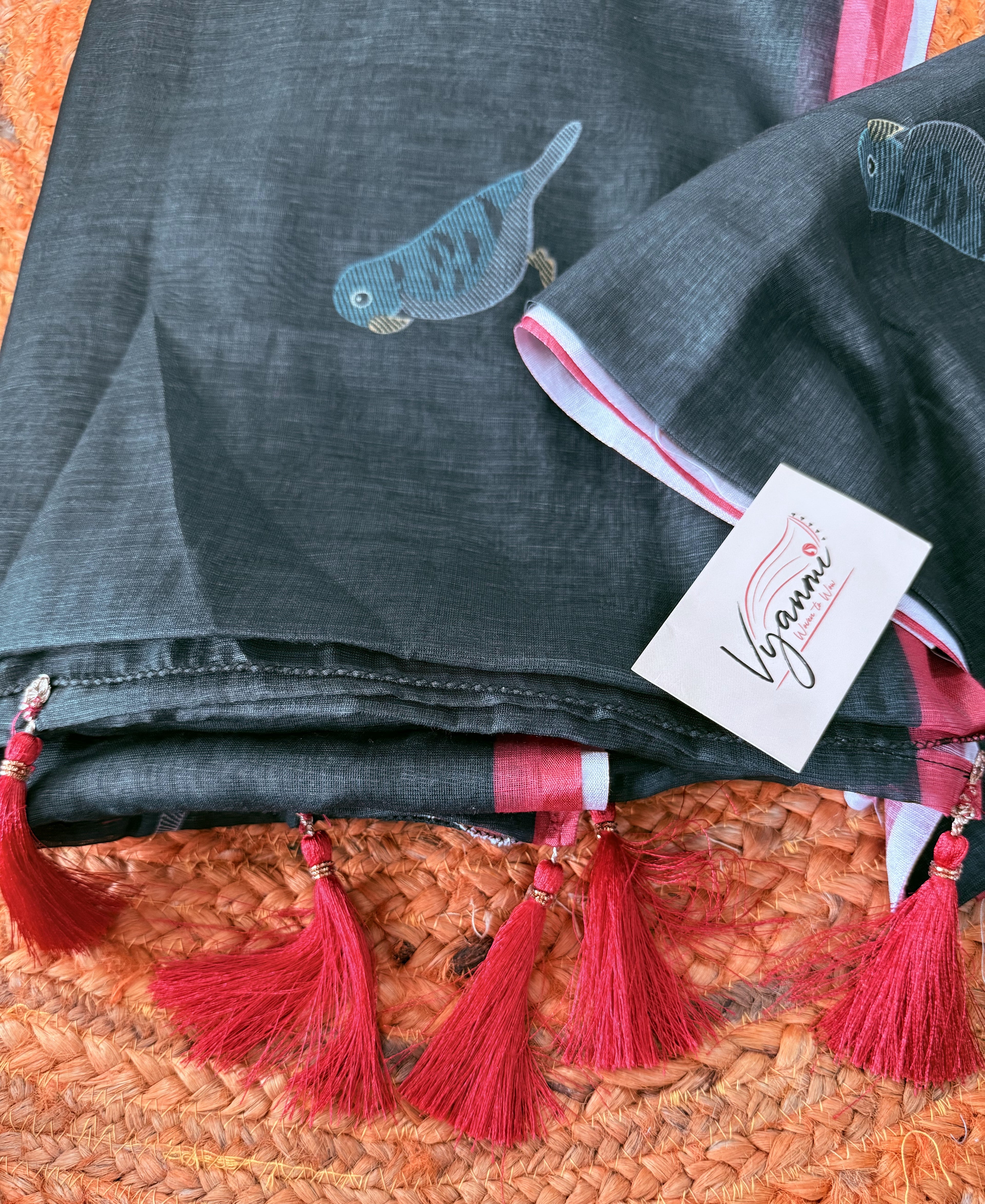 Vyanmi Midnight Mithu Linen Saree