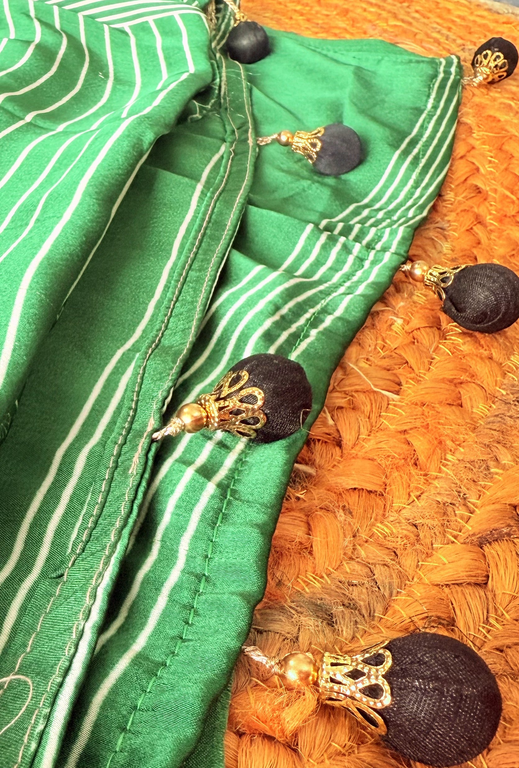 Vyanmi Sassy Green Semi Gajji Silk Saree
