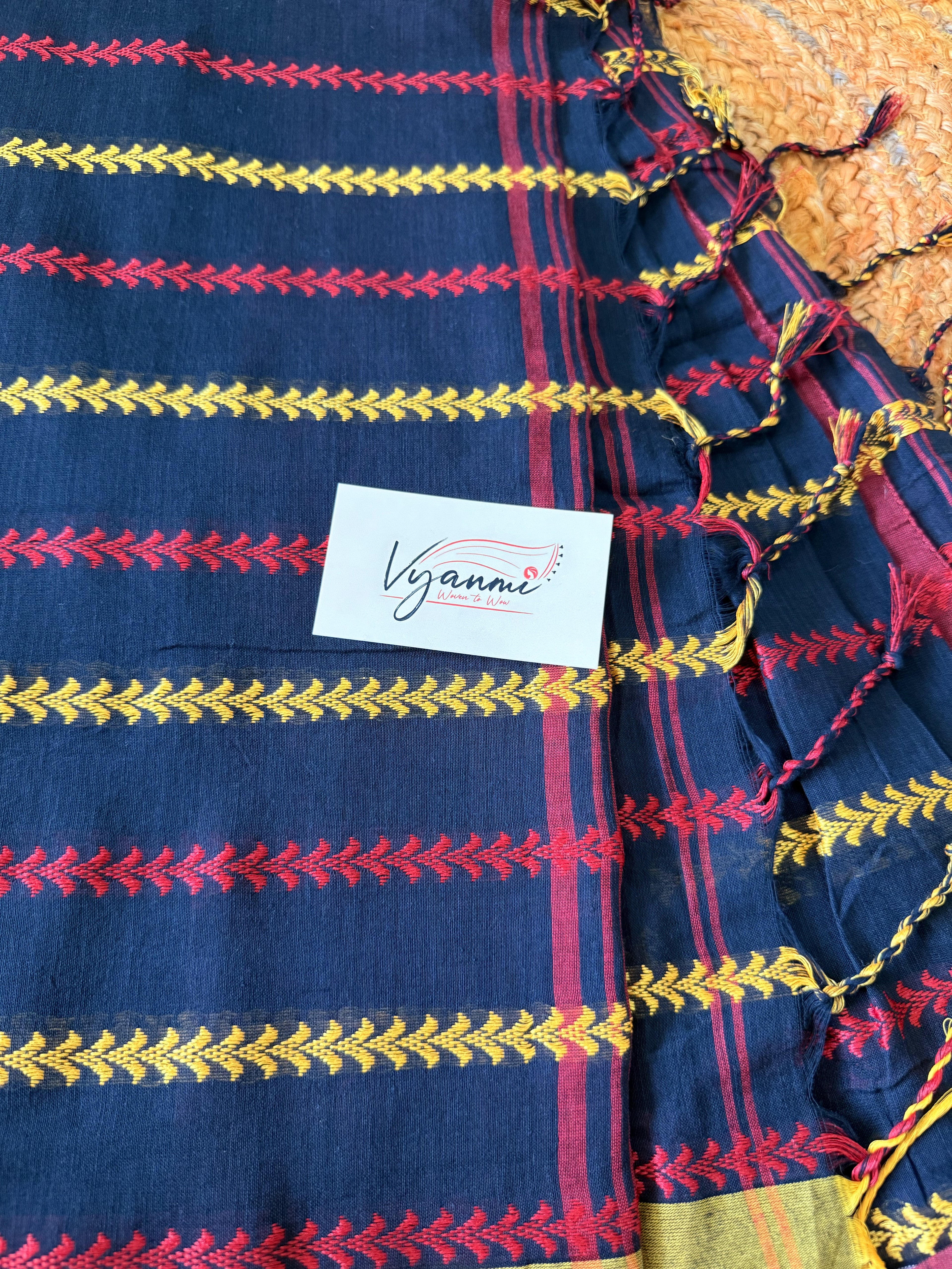 Vyanmi Fireside Black Handloom Saree
