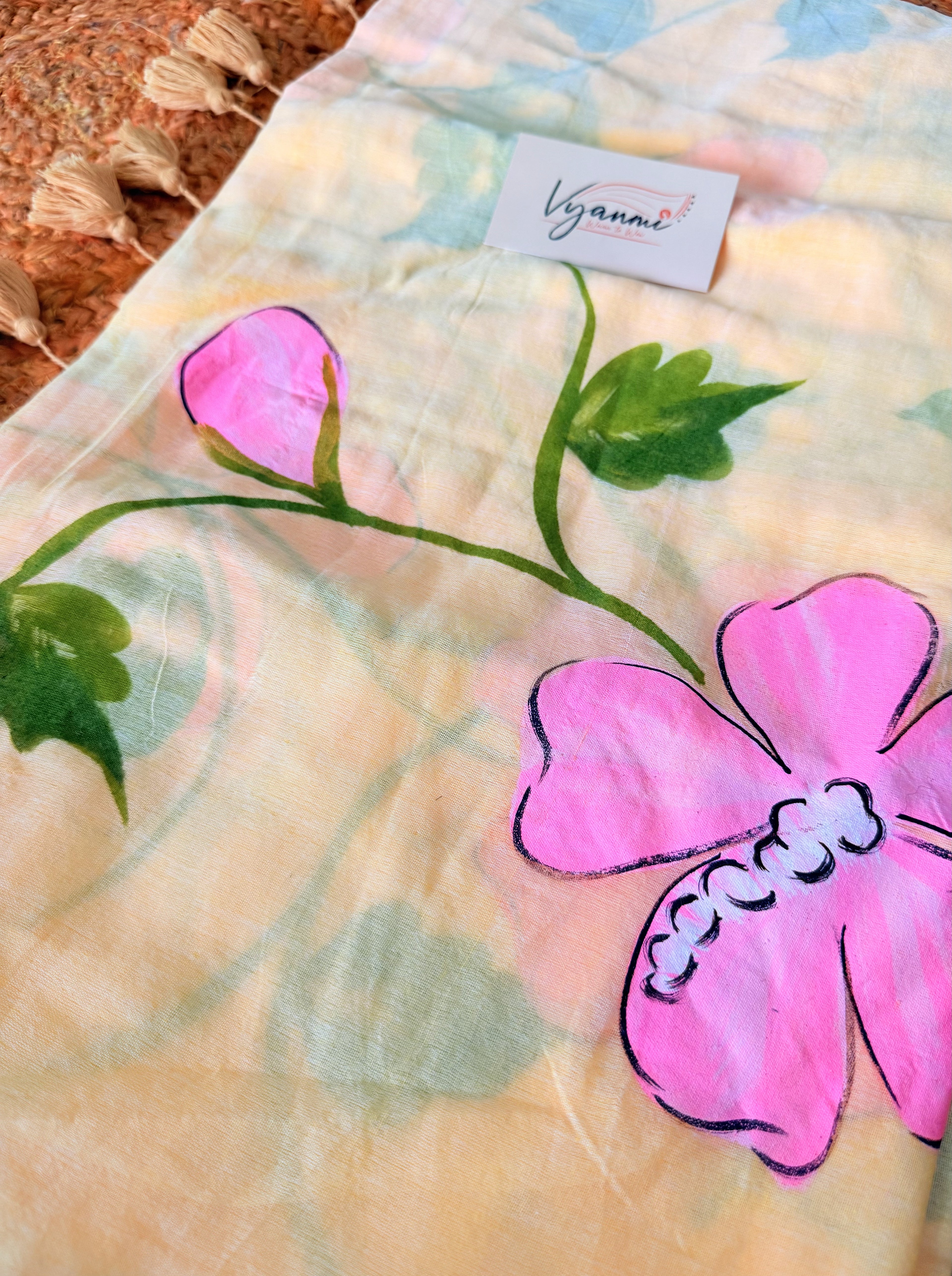 Vyanmi Yellow Peppy Mulmul Saree