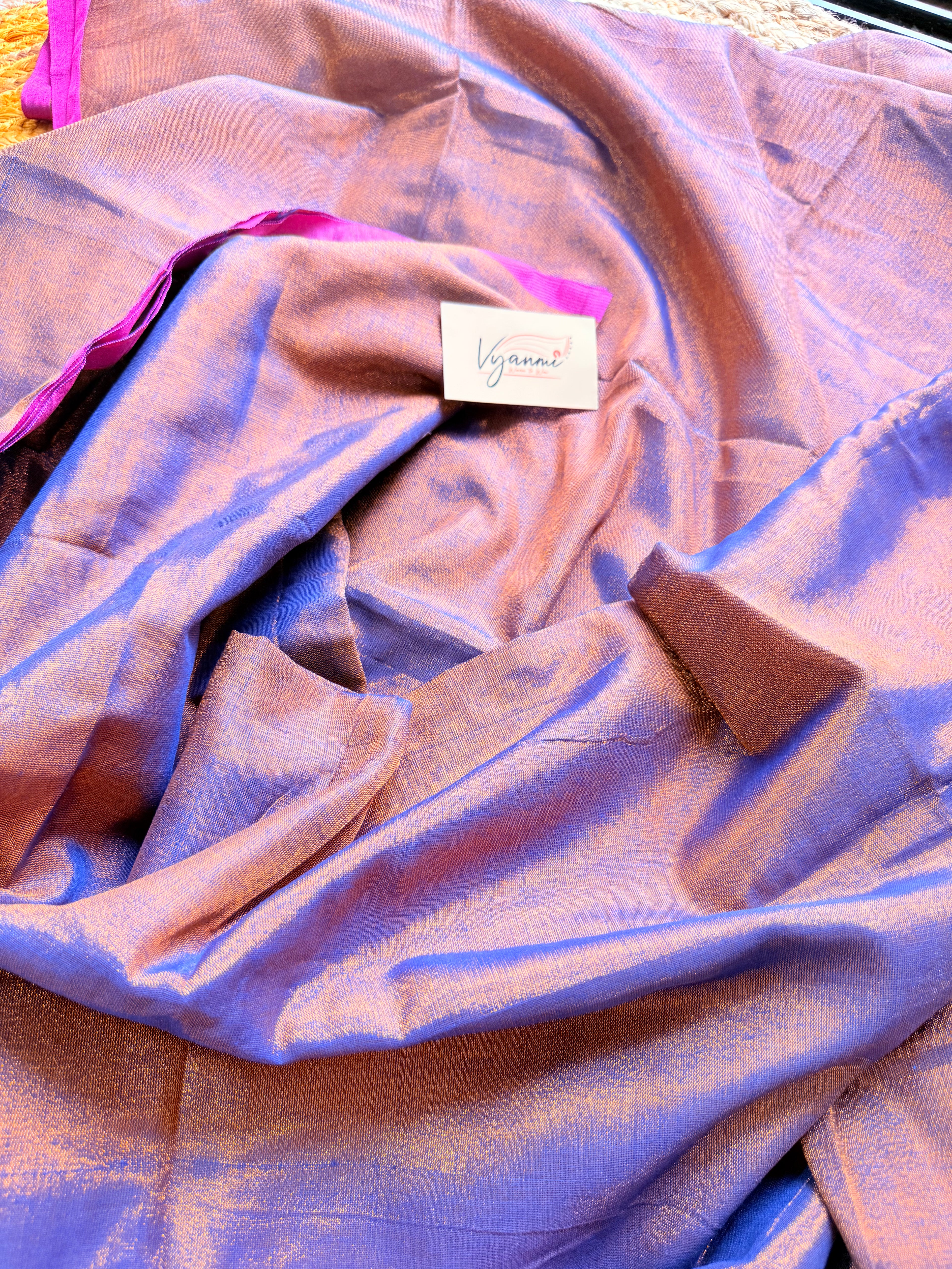 Vyanmi Bronze Bloom Tissue Saree